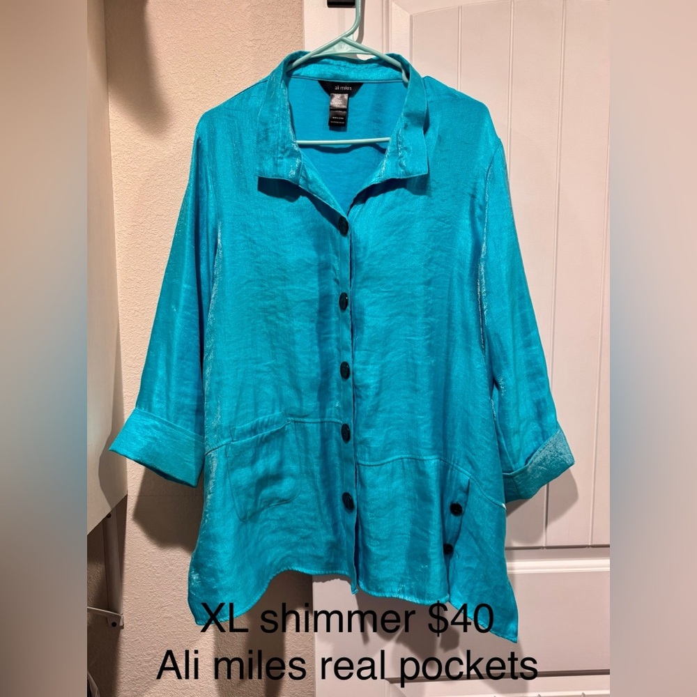Ali Miles XL shimmer shirt